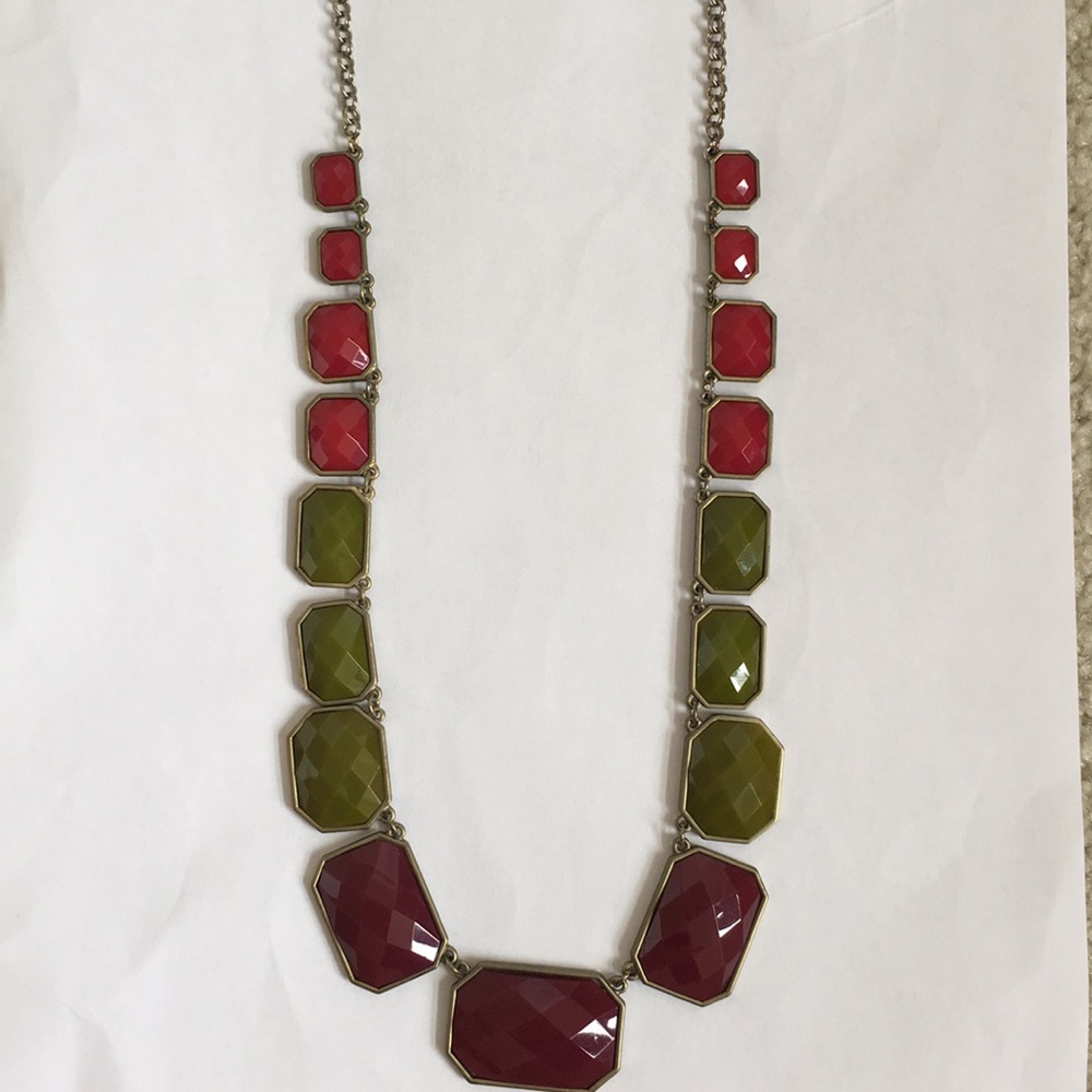 NECKACE - Picture 4 of 4